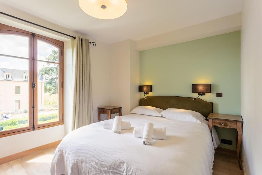 Guardian House Of Chateau Monteil With Heated Pool And Jacuzzi Villa Calviac-en-Perigord Exterior photo